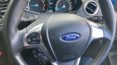 Ford Fiesta 1.25 82 Zetec 5dr Petrol Hatchback